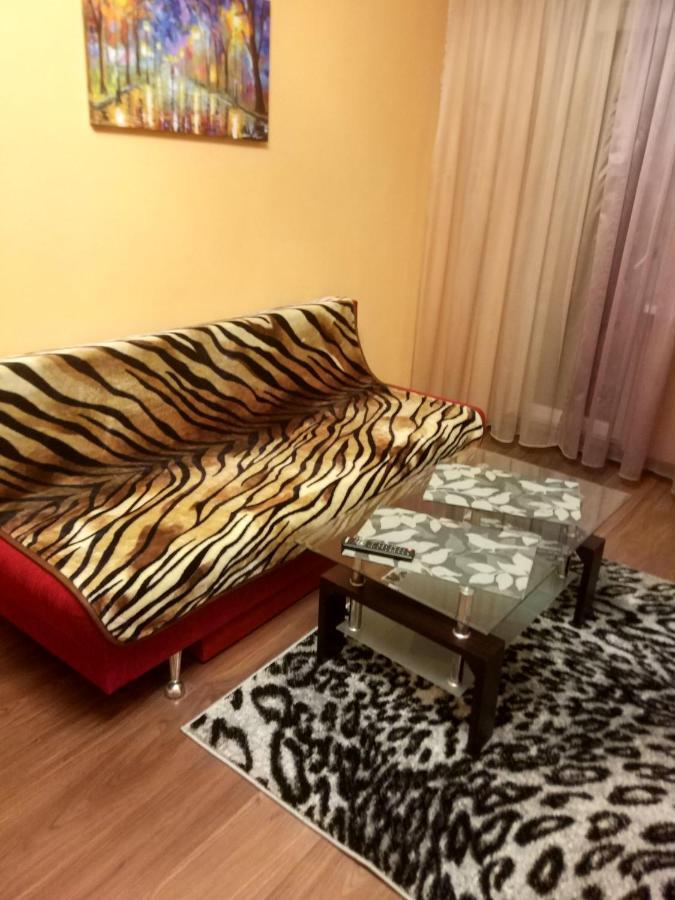 Apartment 2Bedrooms On Stalevarov Near State Medical University Zaporizhia Exterior foto